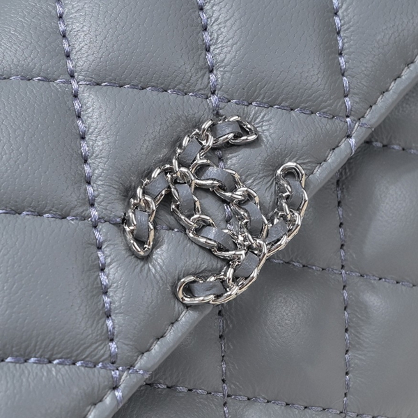 シャネルバッグ角部分ディテール